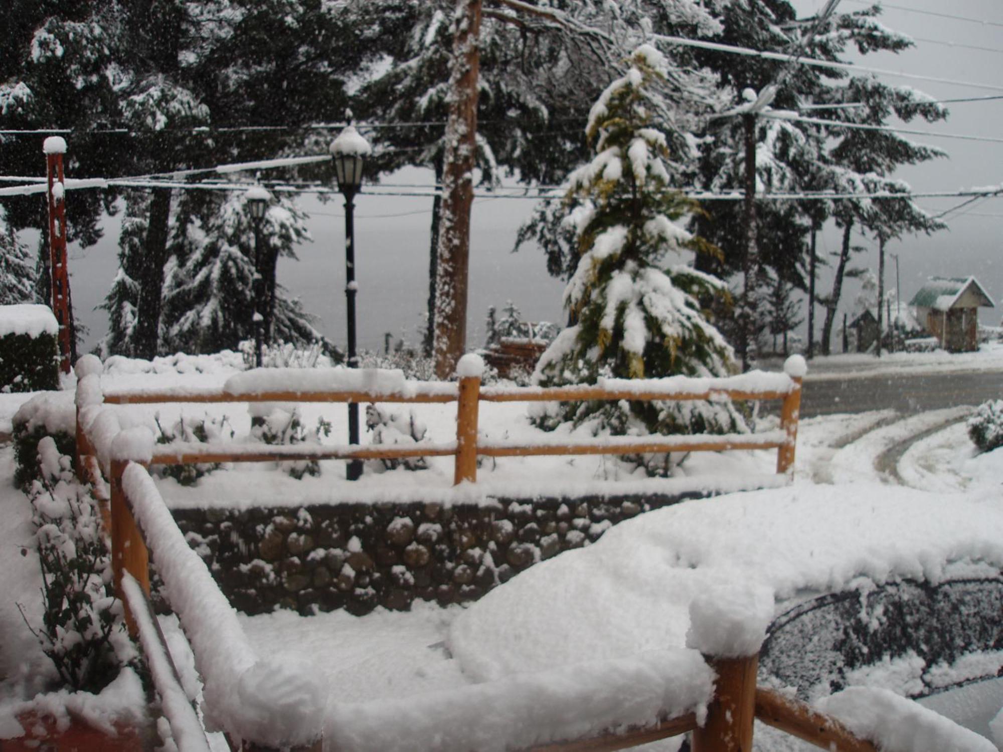 Lejano Nahuel Hotel San Carlos de Bariloche Bagian luar foto