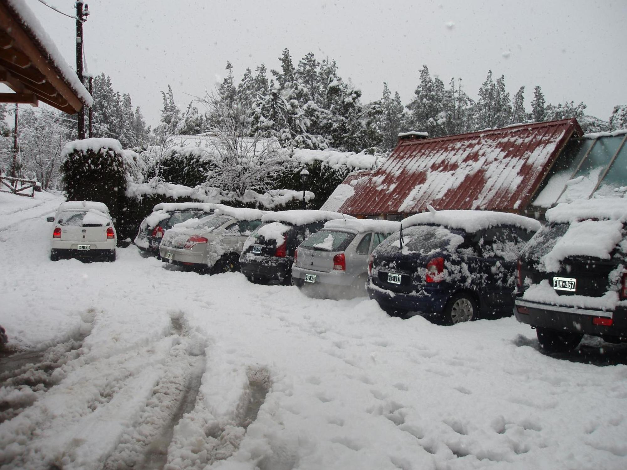 Lejano Nahuel Hotel San Carlos de Bariloche Bagian luar foto