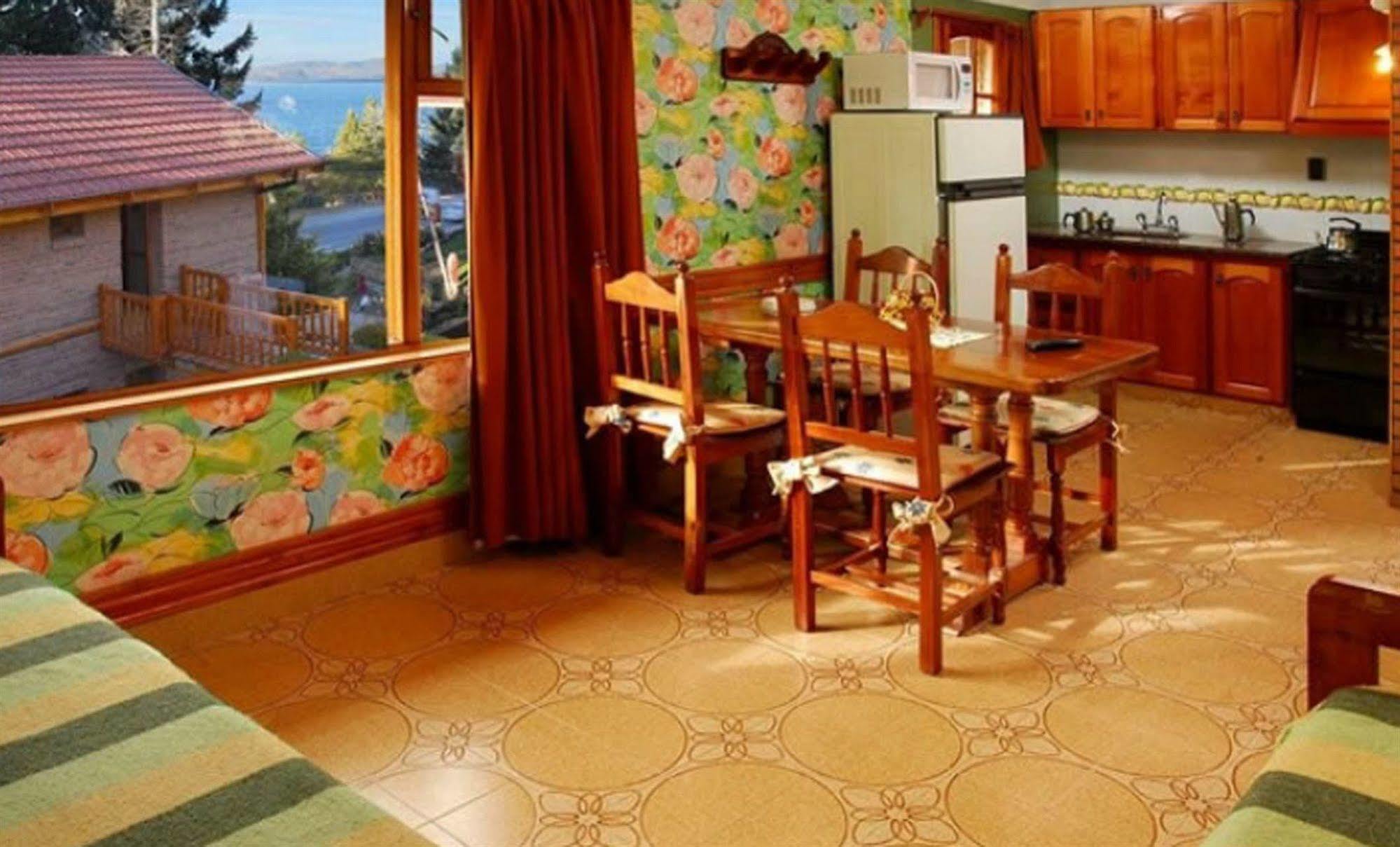 Lejano Nahuel Hotel San Carlos de Bariloche Bagian luar foto