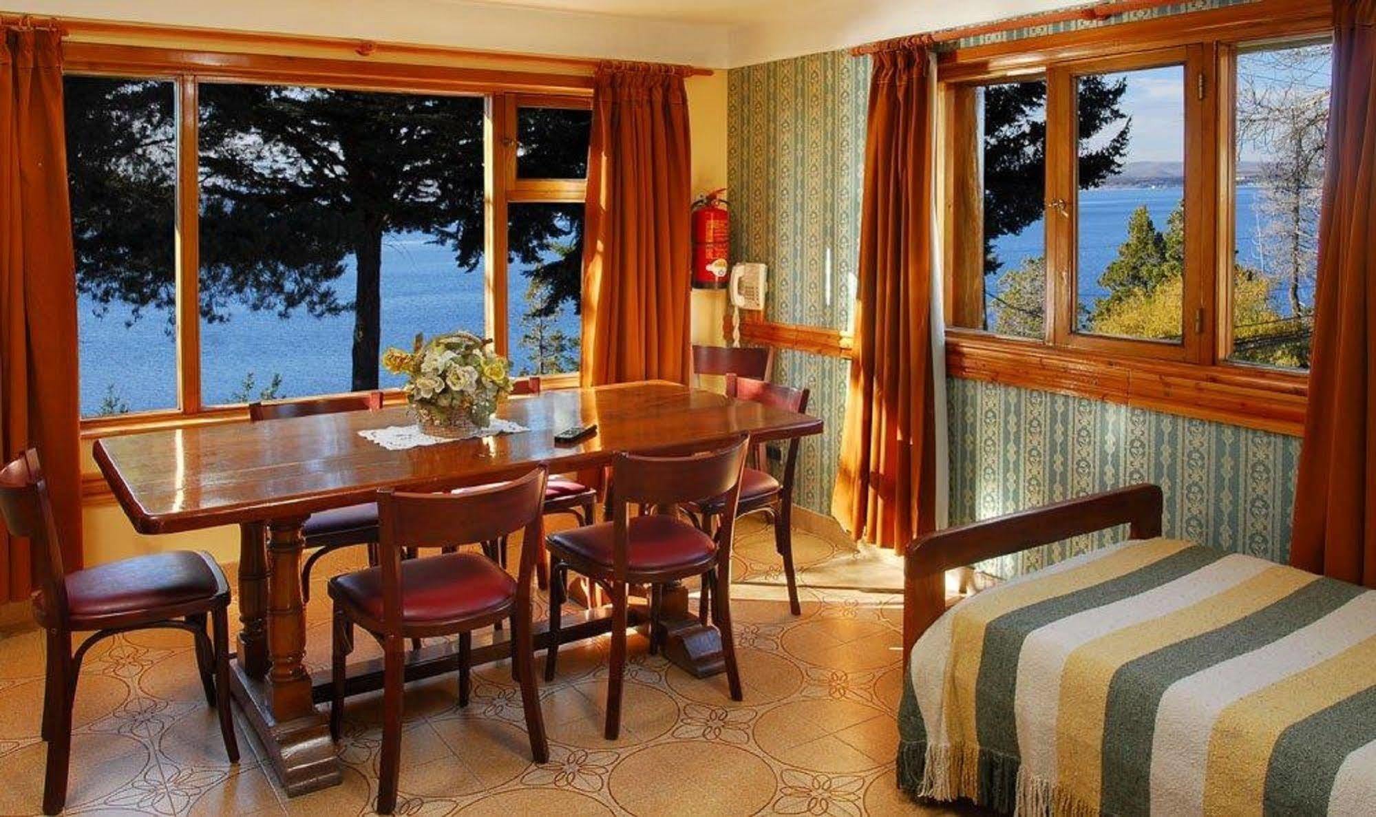 Lejano Nahuel Hotel San Carlos de Bariloche Bagian luar foto